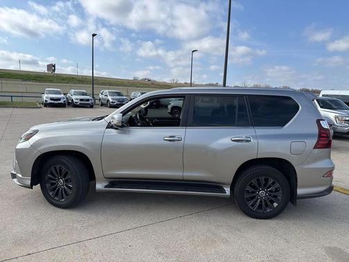 2022 Lexus GX 460 Premium