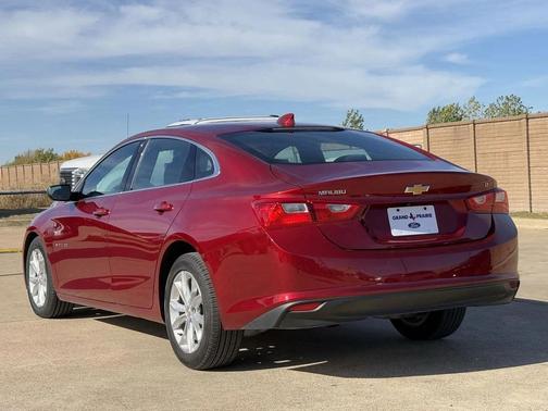2024 Chevrolet Malibu FWD 1LT