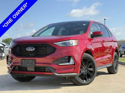 Rapid Red Metallic Tinted Clearcoat 2022 Ford Edge ST Line