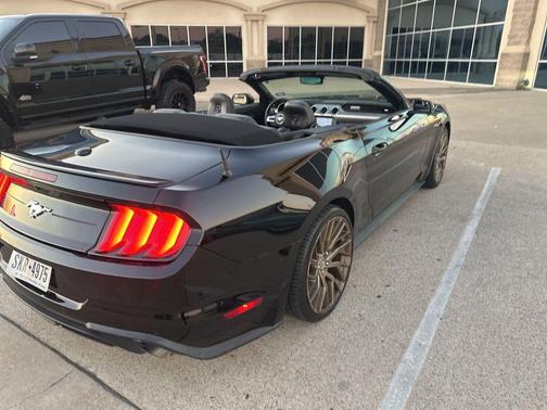 2019 Ford Mustang EcoBoost Premium