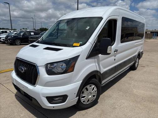 2024 Ford Transit-350 XLT