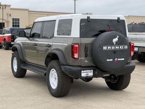 Marsh Gray 2026 Ford Bronco Heritage Edition