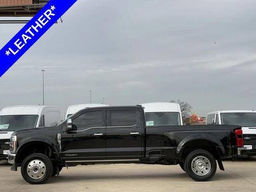 2023 Ford F-450 Lariat