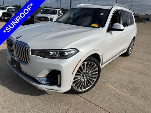 Mineral White Metallic 2020 BMW X7 xDrive40i