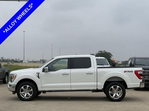 Star White Metallic Tri-Coat 2023 Ford F-150 Lariat