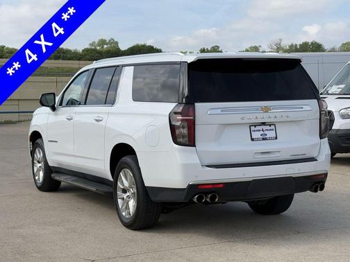 Summit White 2023 Chevrolet Suburban Premier