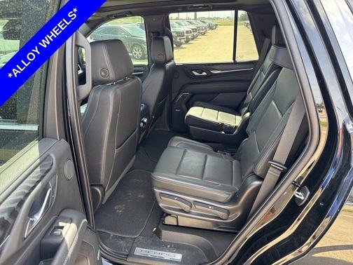 Onyx Black 2022 GMC Yukon Denali