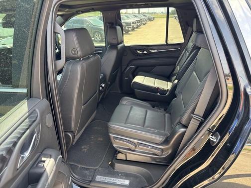 Onyx Black 2022 GMC Yukon Denali
