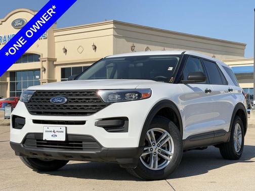 2022 Ford Explorer Base