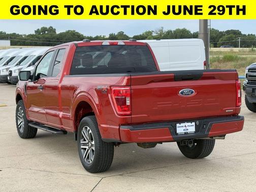 Hot Pepper Red Metallic Tinted Clearcoat 2023 Ford F-150 XL