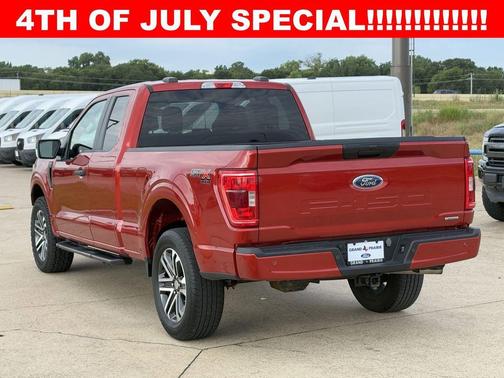 Hot Pepper Red Metallic Tinted Clearcoat 2023 Ford F-150 XL