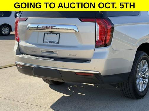 Pearl Beige Metallic 2023 GMC Yukon XL SLT