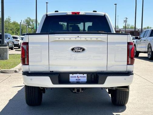 2025 Ford F-150 Platinum