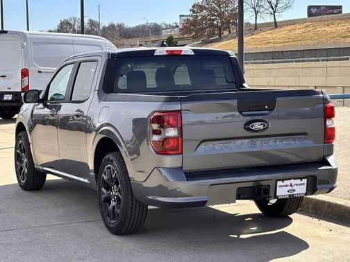 2026 Ford Maverick Lobo Standard