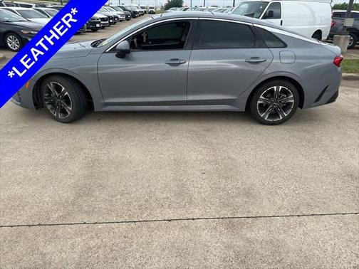 2021 Kia K5 EX