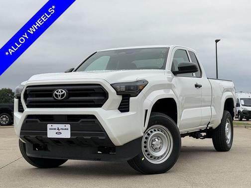 Ice 2024 Toyota Tacoma SR