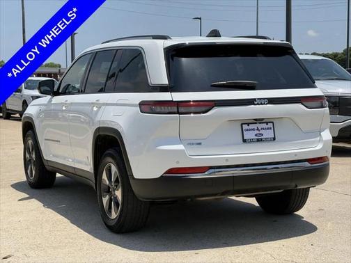 2023 Jeep Grand Cherokee 4xe Base
