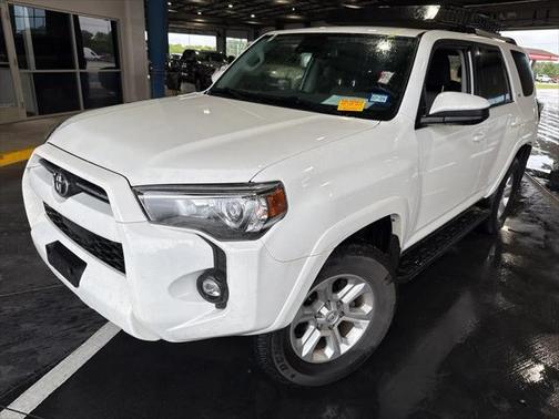 2022 Toyota 4Runner SR5