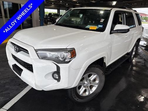 2022 Toyota 4Runner SR5