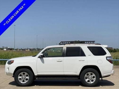 2022 Toyota 4Runner SR5