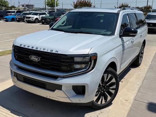 Space Silver Metallic 2026 Ford Expedition Max Platinum