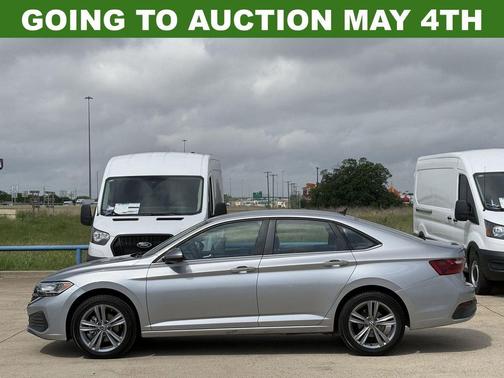 Pyrite Silver 2023 Volkswagen Jetta 1.5T SE