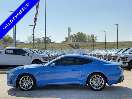 2024 Ford Mustang GT Premium