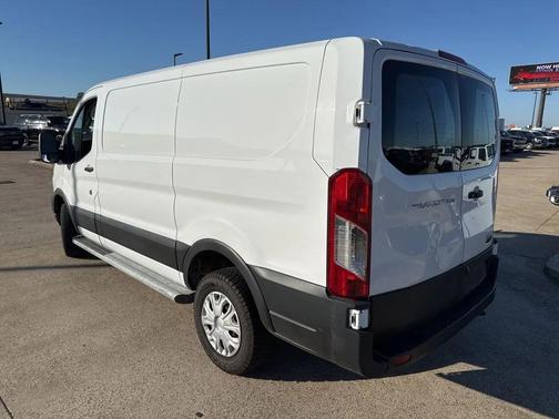 2021 Ford Transit-250 Base