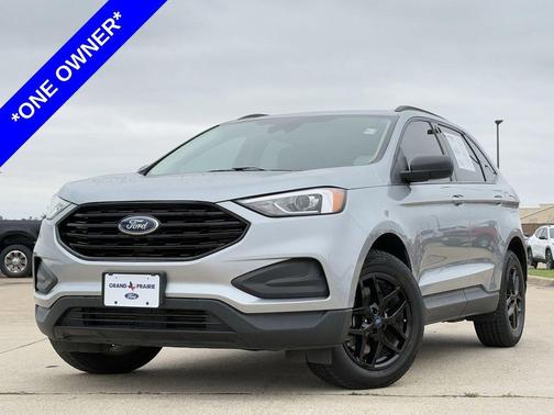 Iconic Silver Metallic 2022 Ford Edge SE