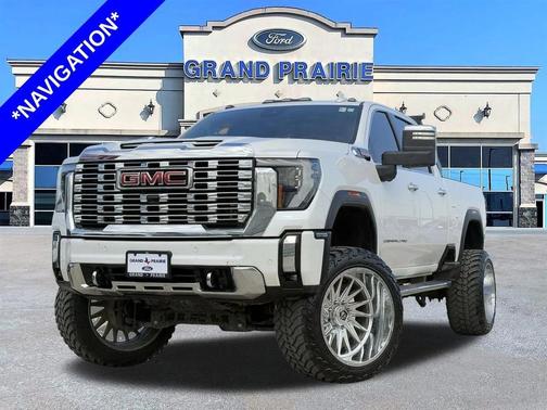 2024 GMC Sierra 2500 Denali