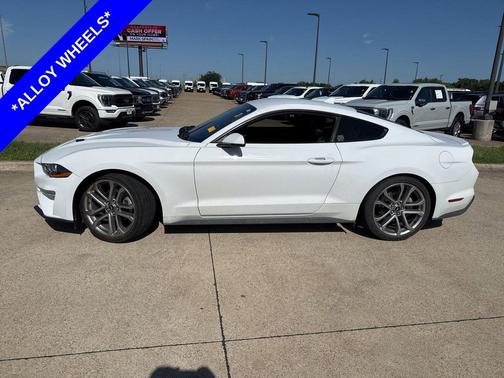 Oxford White 2022 Ford Mustang EcoBoost Premium