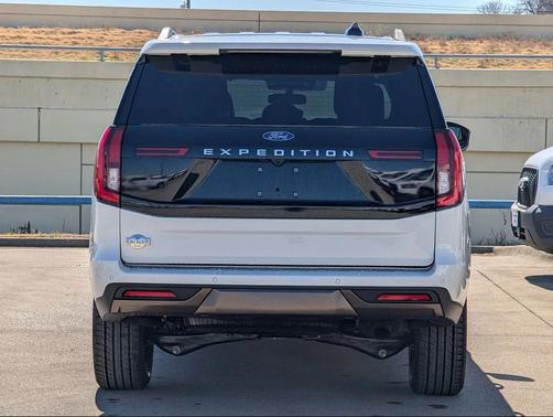 2026 Ford Expedition King Ranch