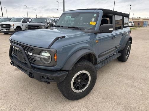 2023 Ford Bronco Badlands
