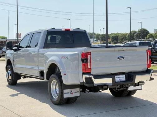 2025 Ford F-350 Lariat