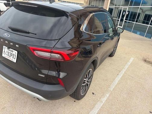 2023 Ford Escape PHEV SE