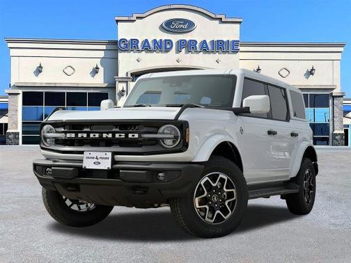 Oxford White 2026 Ford Bronco Outer Banks