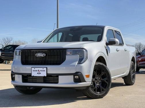 2026 Ford Maverick Lobo Standard