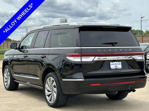 2022 Lincoln Navigator Reserve