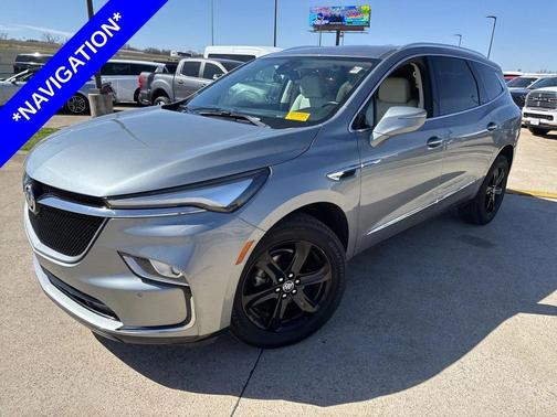 2023 Buick Enclave Essence FWD