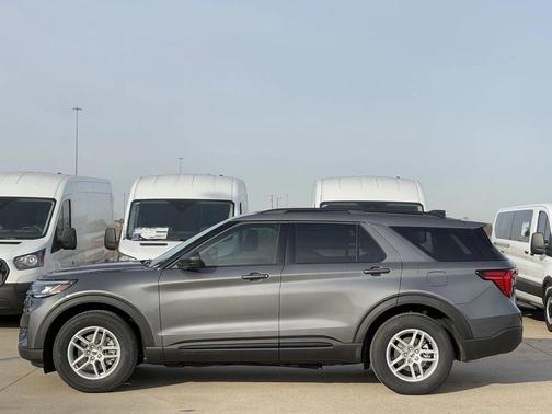 2026 Ford Explorer Active w/200A Pkg