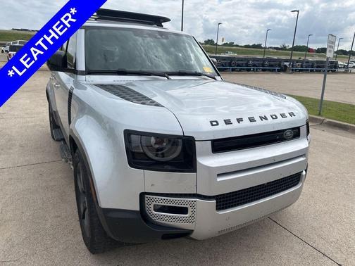 Hakuba Silver Metallic 2024 Land Rover Defender 110 P300