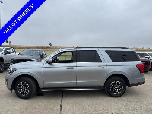 2023 Ford Expedition Max XLT