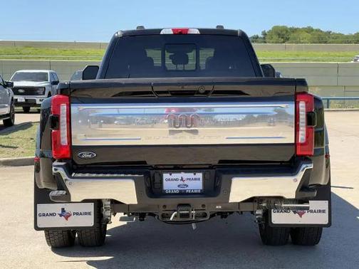 2025 Ford F-450 King Ranch