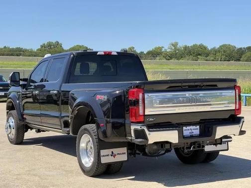 2025 Ford F-450 King Ranch