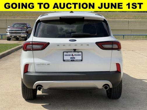 Oxford White 2023 Ford Escape Active