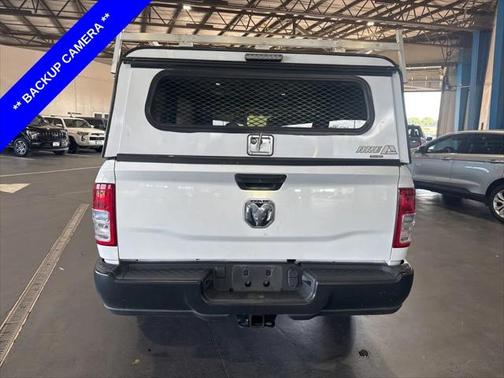 2022 RAM 2500 Tradesman Crew Cab 4x2 6'4' Box