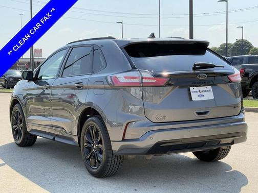 2022 Ford Edge SE
