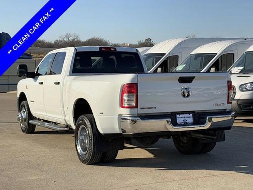2024 RAM 3500 Big Horn Crew Cab 4x4 8' Box