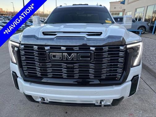 2025 GMC Sierra 3500 Denali