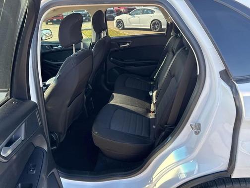 2019 Ford Edge SE